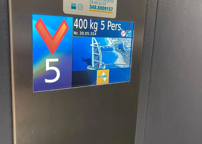 Foscolo Locazione Turistica شقة